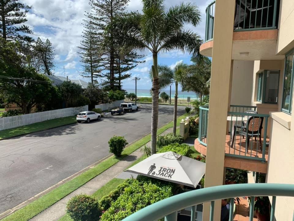 Pacific Place Apartments Gold Coast Dış mekan fotoğraf